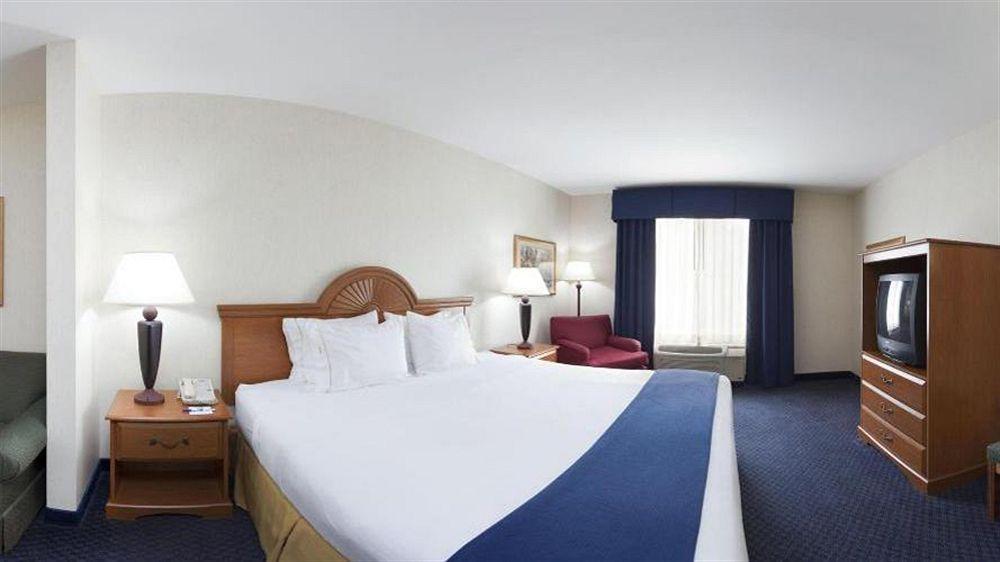 Holiday Inn Express Hotel & Suites Cherokee-Casino By Ihg Exterior photo