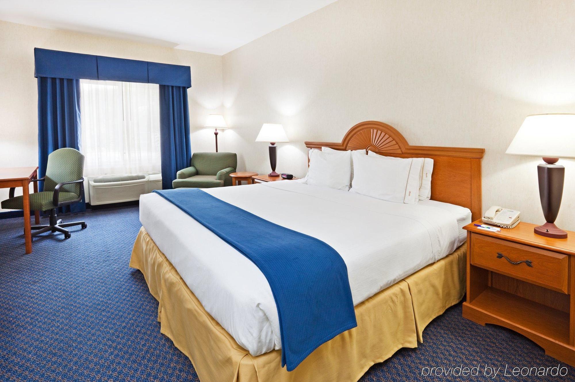 Holiday Inn Express Hotel & Suites Cherokee-Casino By Ihg Exterior photo